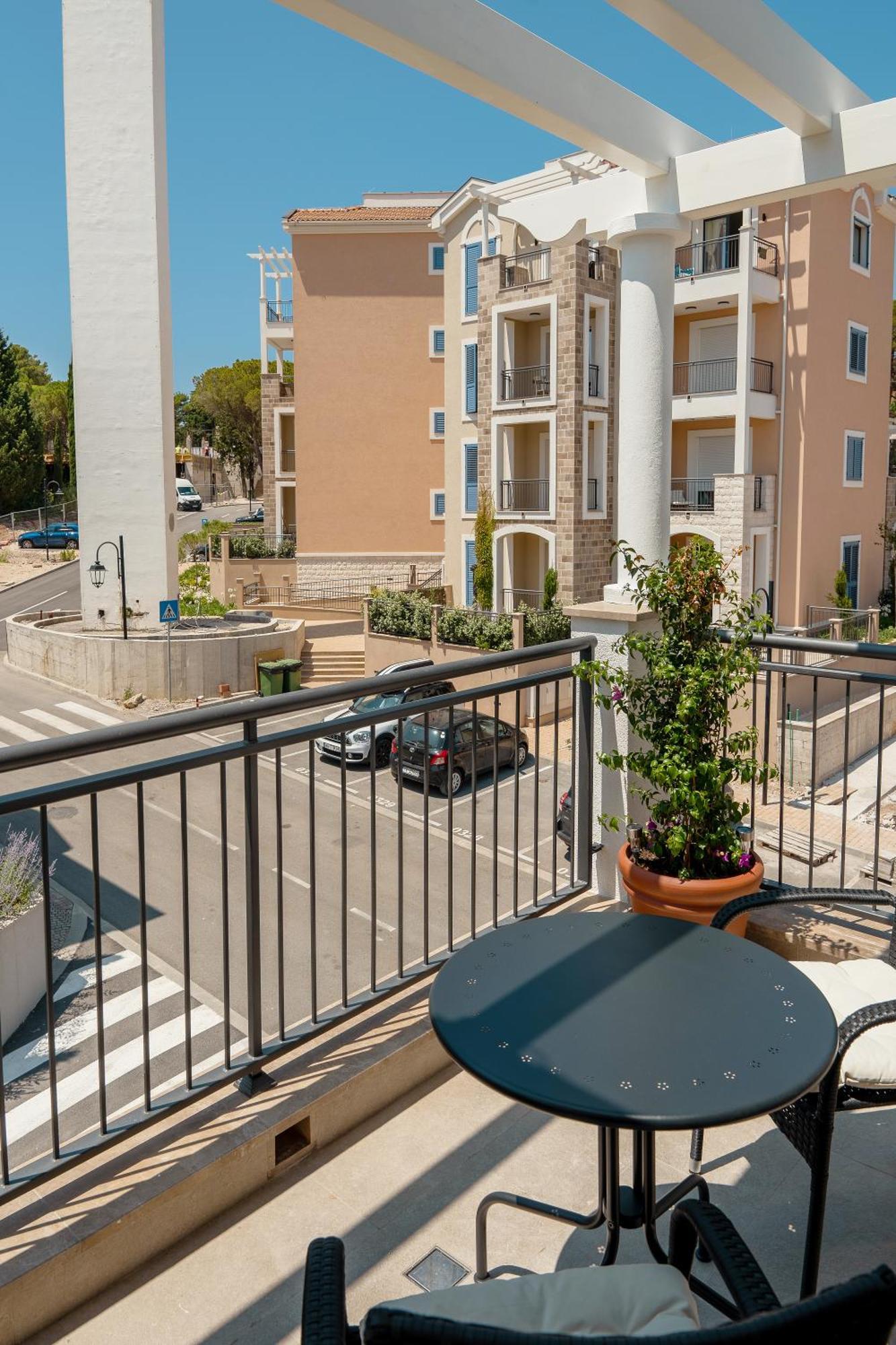 Lustica Bay Leilighet Tivat Eksteriør bilde